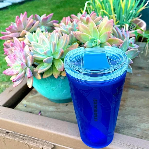 Starbucks coffee cup - Picture 6 of 12